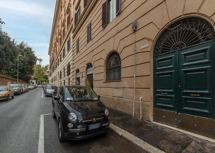 Guesthost - Borghese & Albani Rome